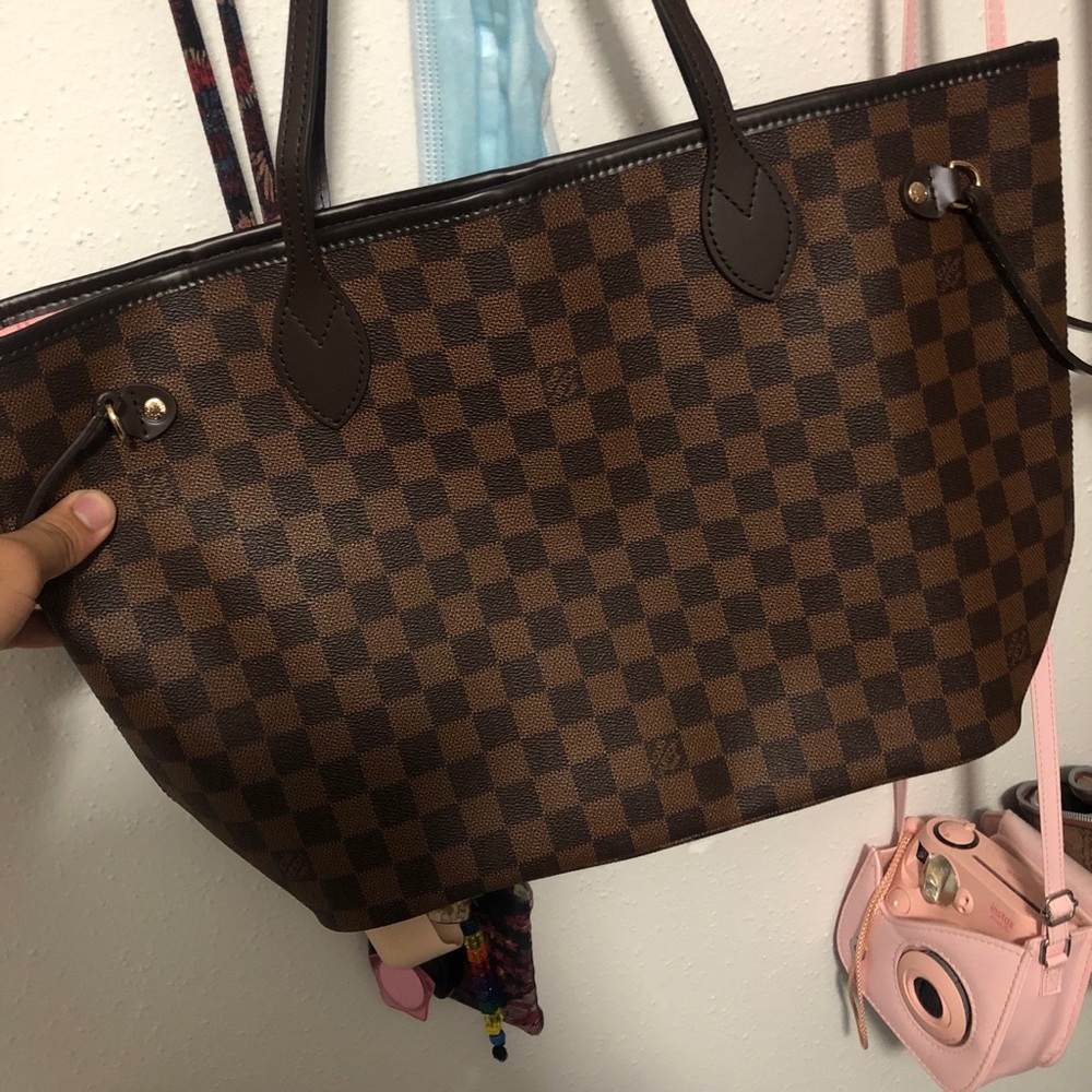 Louis Vuitton purse